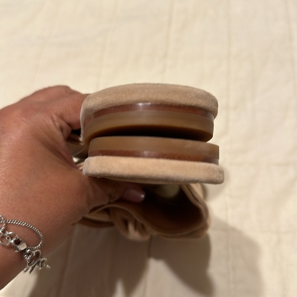 Tory Burch Annabelle bow slide, size 8.5. Tan, blush - Picture 4 of 11